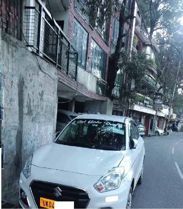 GPS Tracker & Dashcam Installation in Haldwani | STAR WAVE SYSTEMS AIS 140 GPS tracker installation completed in a taxi car in Nainital by SPLAKDHN GPS