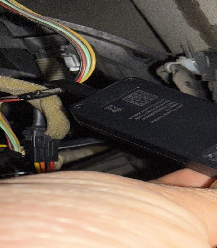 Gallery - Real GPS Tracker Installations in Haldwani & Kumaon ais140 gps wiring taxi installation